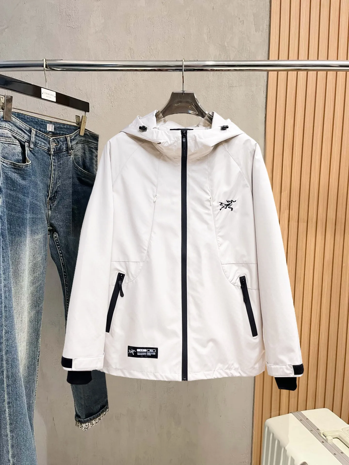 Same Style， ， 2026 New Arrival ，Original Premium Breathable ， ， ， Quality。 ， Sizes：M～3XL，